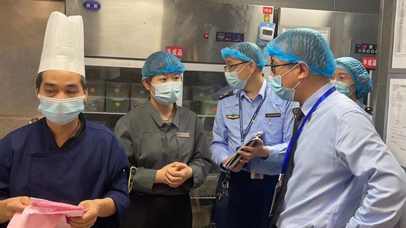 食品代加工材质加盟代理，如何规避潜在风险？**