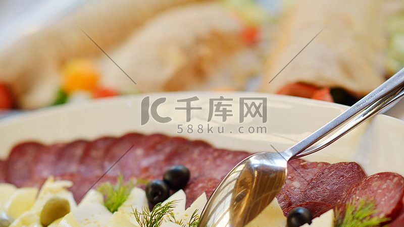 食品招商平台：揭秘成功案例背后的逻辑