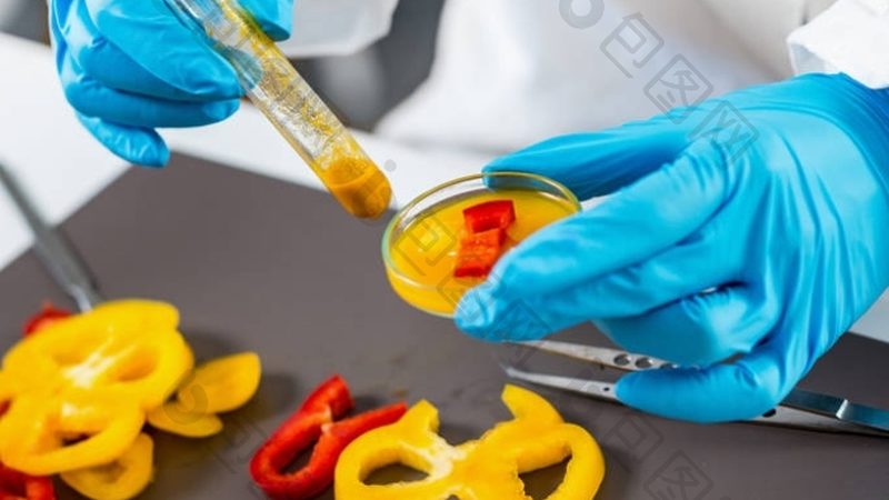 休闲食品摆摊，报价单背后的行业秘密**